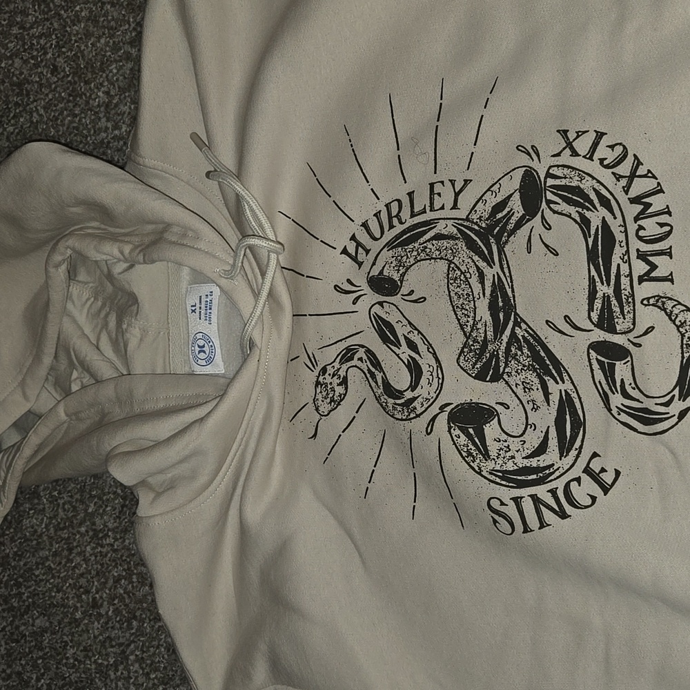 New HURLEY HOODIE size XL